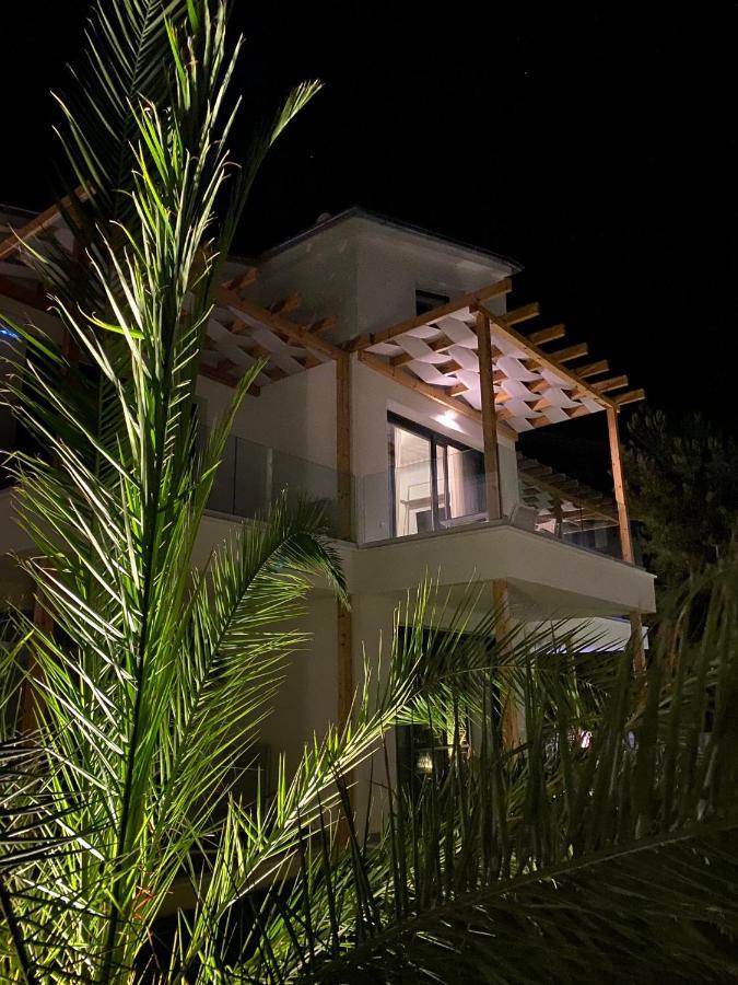 Nisea Beach Apartments Прінос Екстер'єр фото