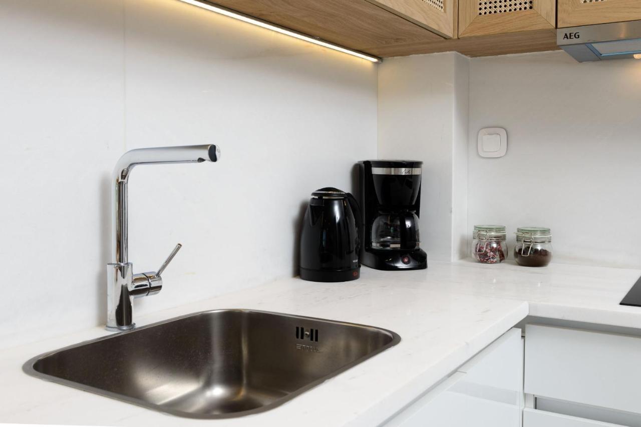 Nisea Beach Apartments Прінос Екстер'єр фото