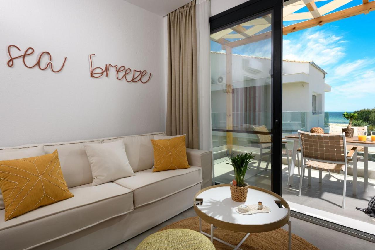 Nisea Beach Apartments Прінос Екстер'єр фото