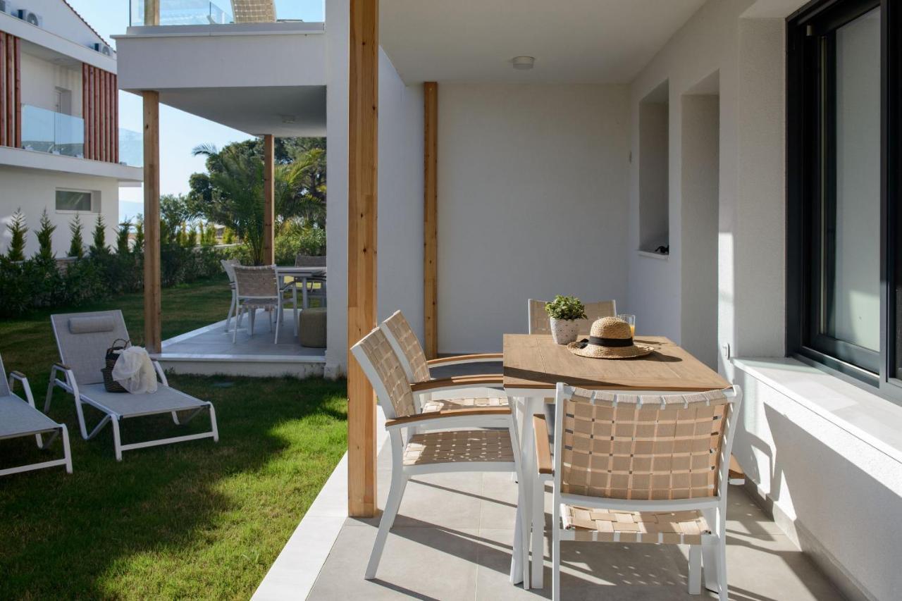 Nisea Beach Apartments Прінос Екстер'єр фото